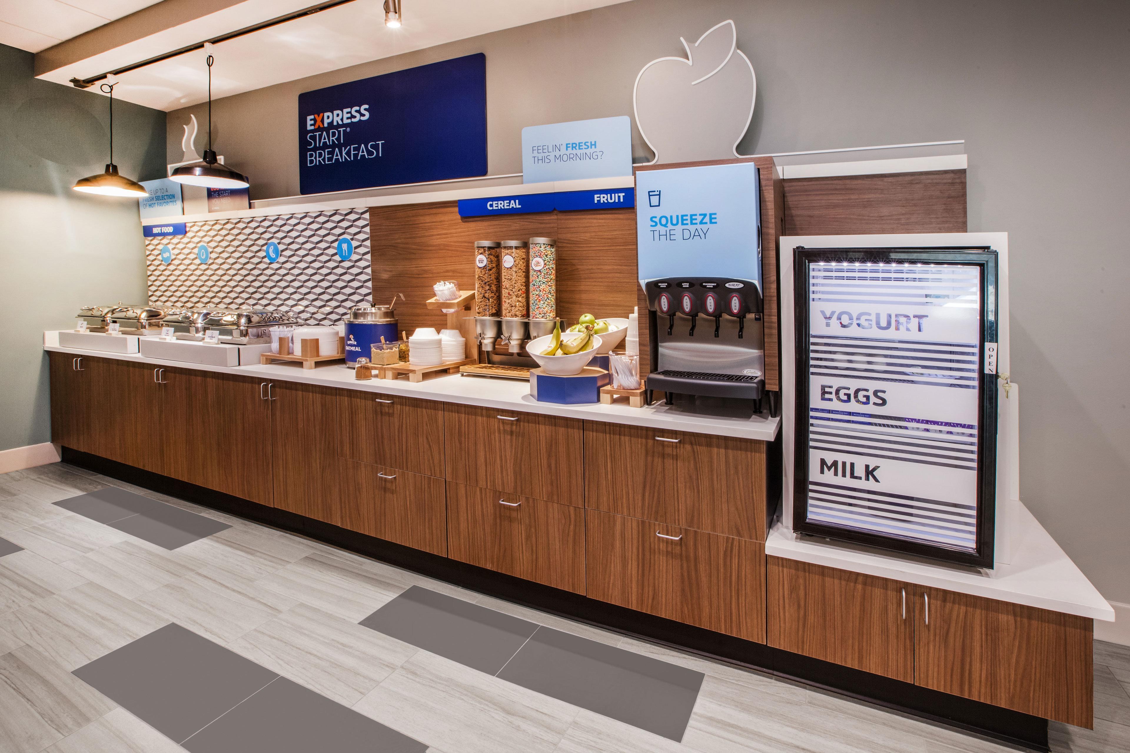 Holiday Inn Express Hotel & Suites St. Louis West-O'Fallon By Ihg Exterior foto